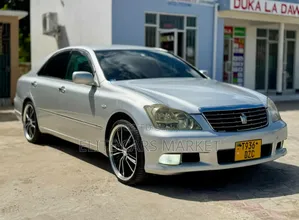 Toyota Crown 2004 Silver