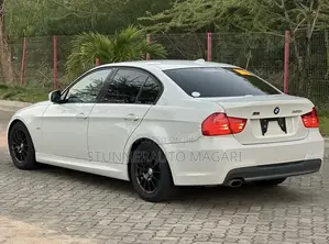 BMW 3 Series 2010 White