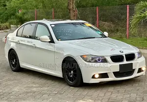 BMW 3 Series 2010 White