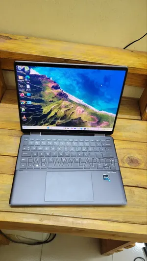 Laptop HP Spectre 14 16GB Intel Core I3 SSD 1T