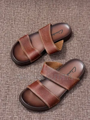 Men's Typical Leather Materials Sandals With Decorated Clark
