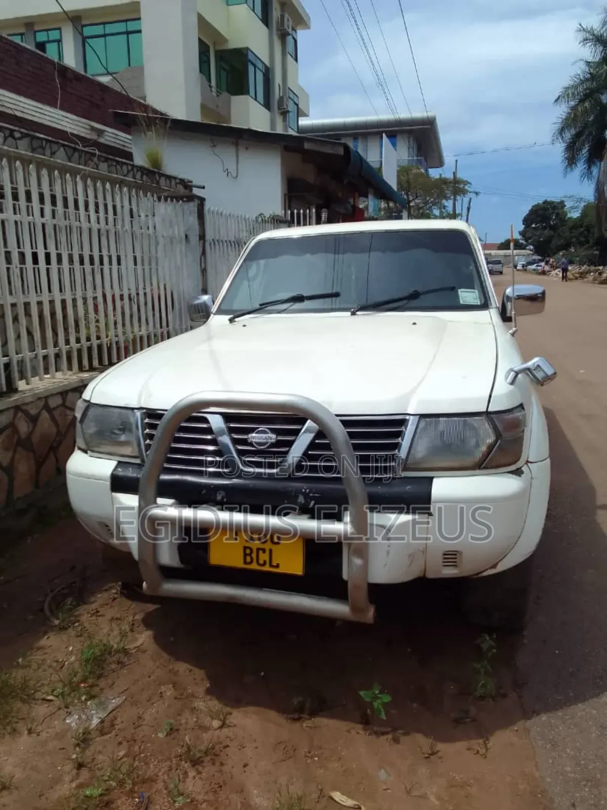 Nissan Patrol 2002 White