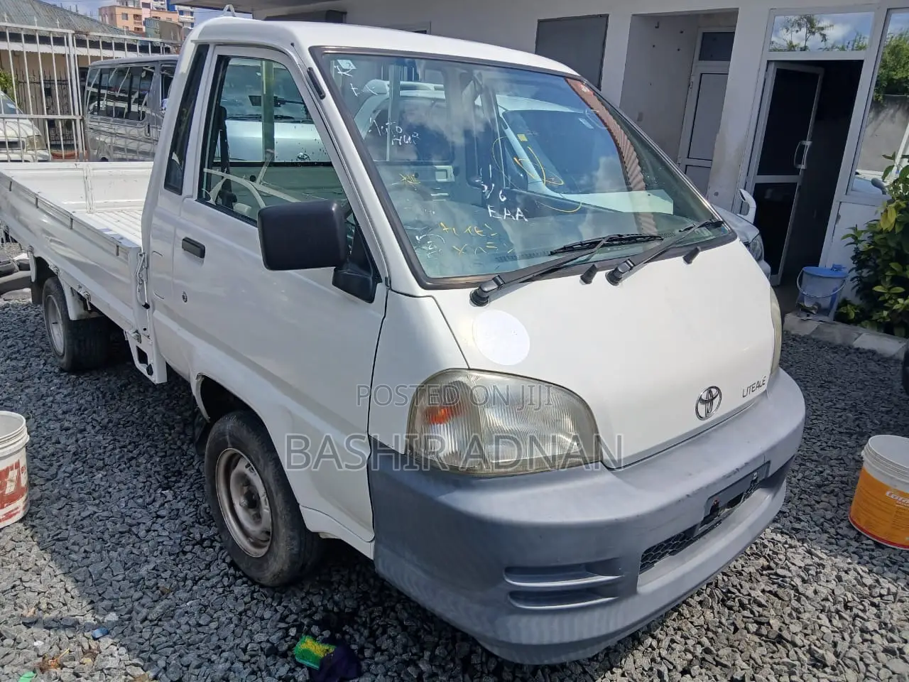 Toyota Liteace 1 Tonne Mpya(Unregistered) Chasis.