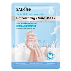 Photo - Sadoer Goat Milk Nicotinamide Exfoliating Foot Mask