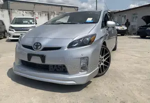 Toyota Prius 2011 Silver