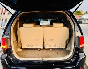 Toyota Fortuner 2005 Black