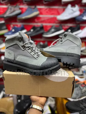 Top Smart and Classic Men's Leather Footwears or Boots