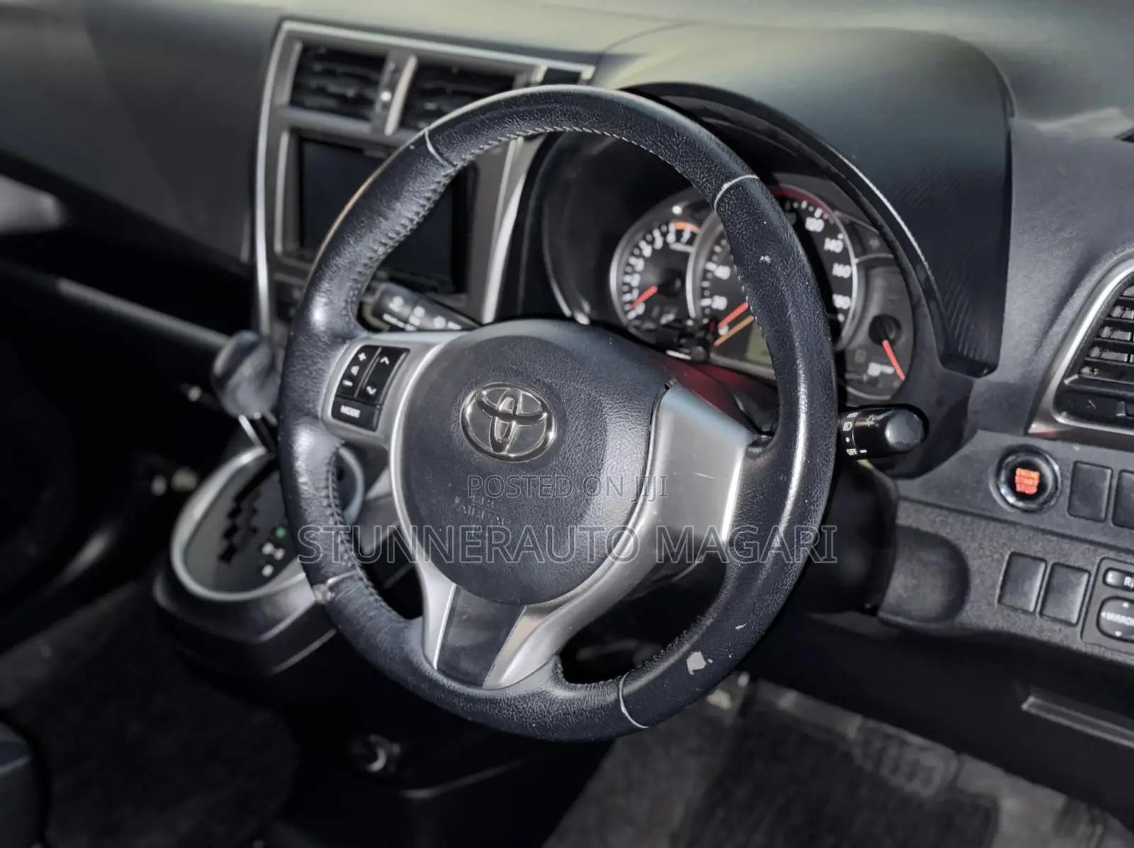 Toyota Ractis 2014 Black