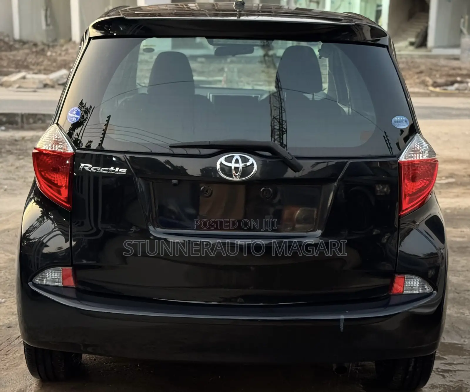 Toyota Ractis 2014 Black