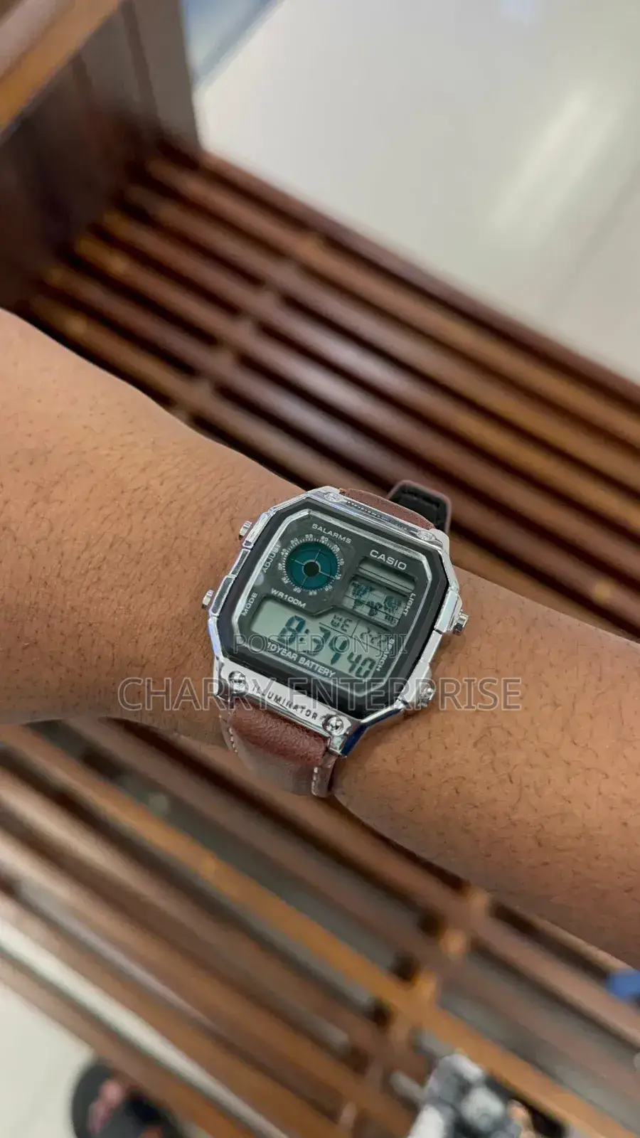 Casio Vintange Heavy Digital Watch Alarm Stop Watch Day Date