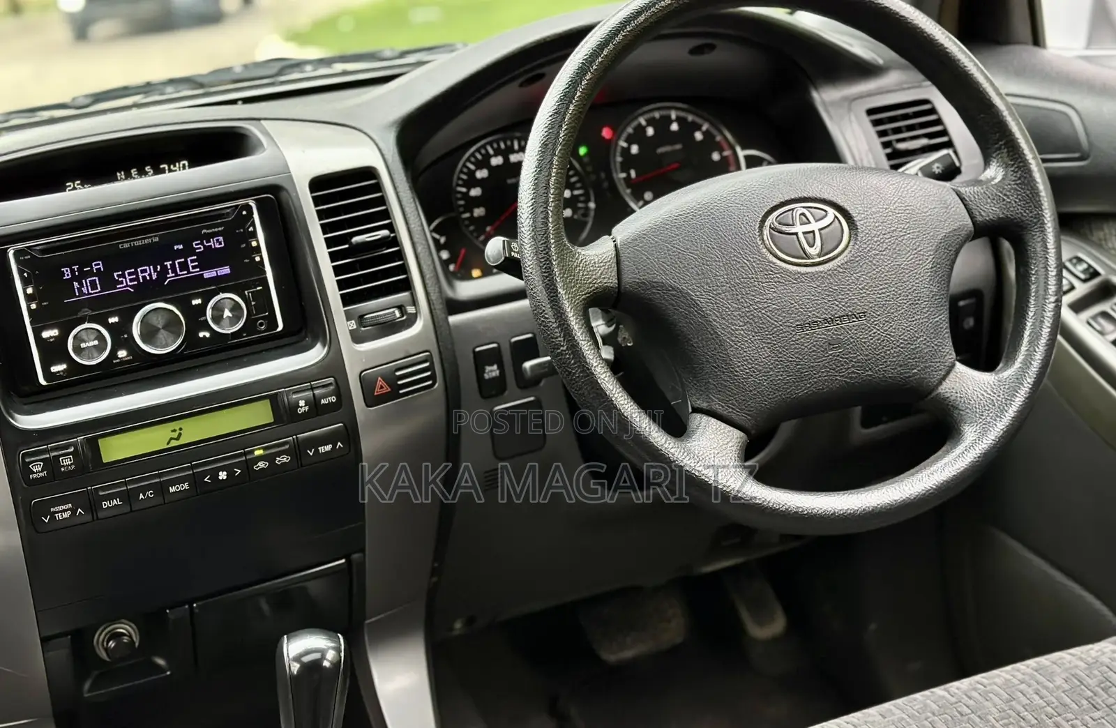 Toyota Land Cruiser Prado 2004 Silver
