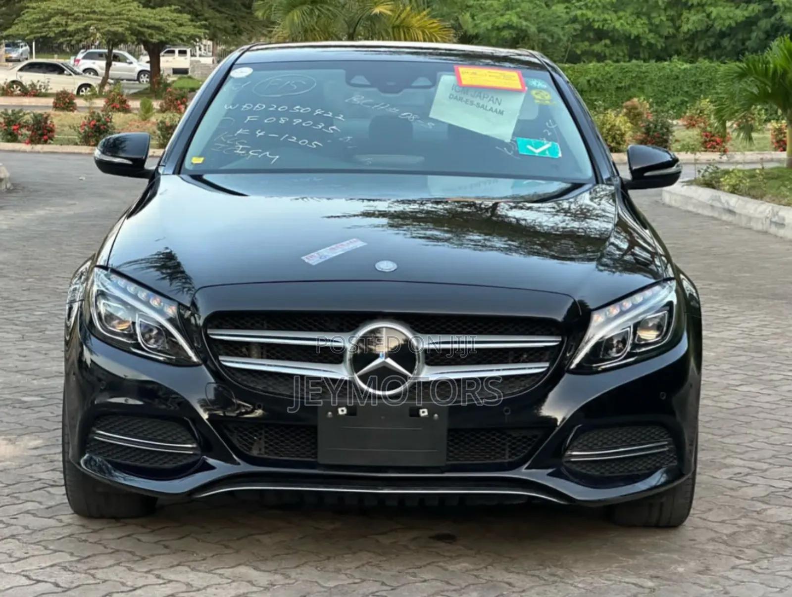 Mercedes-Benz C200 2014 Black