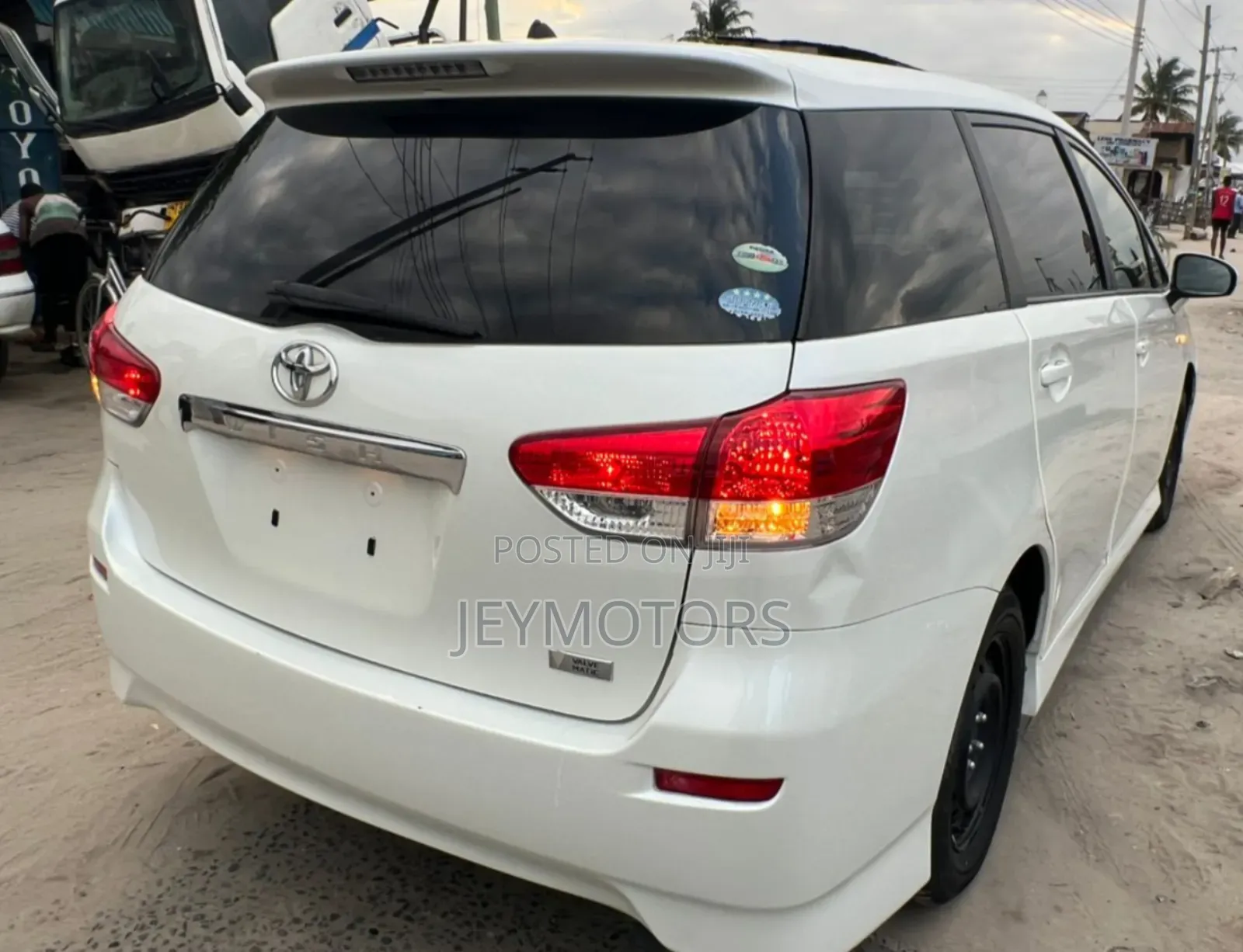 Toyota Wish 2009 White