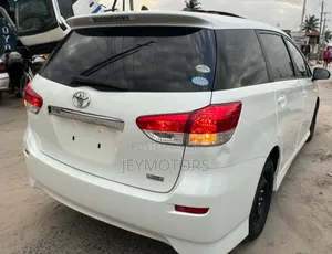 Toyota Wish 2009 White