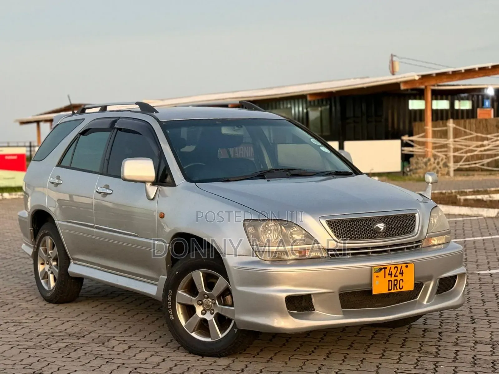 Toyota Harrier 2002 Silver