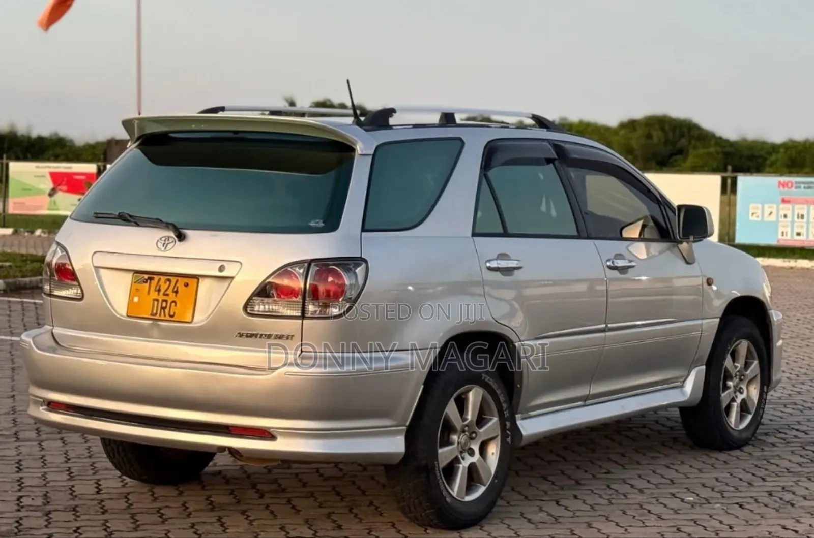 Toyota Harrier 2002 Silver