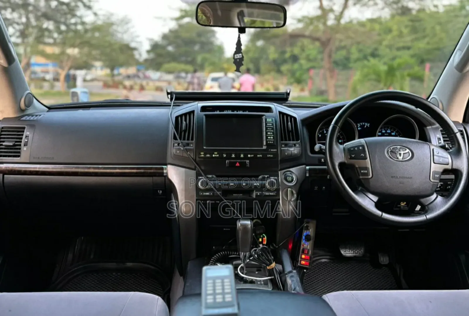 Toyota Land Cruiser 2009 Silver