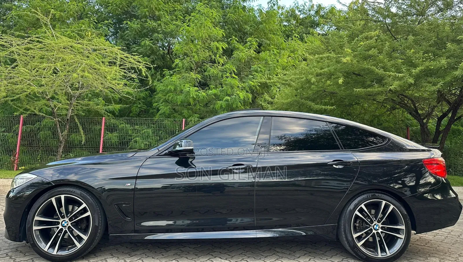 BMW 3 Series 2016 Black