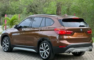 BMW X1 xDrive28i AWD 2016 Brown