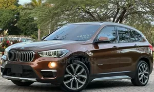 BMW X1 xDrive28i AWD 2016 Brown