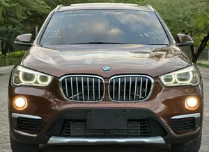 BMW X1 xDrive28i AWD 2016 Brown