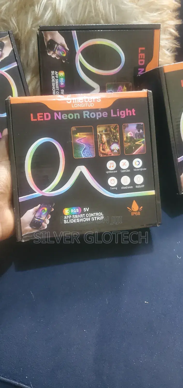 Neon Smart RGB Light Zina Bluetooth Pia