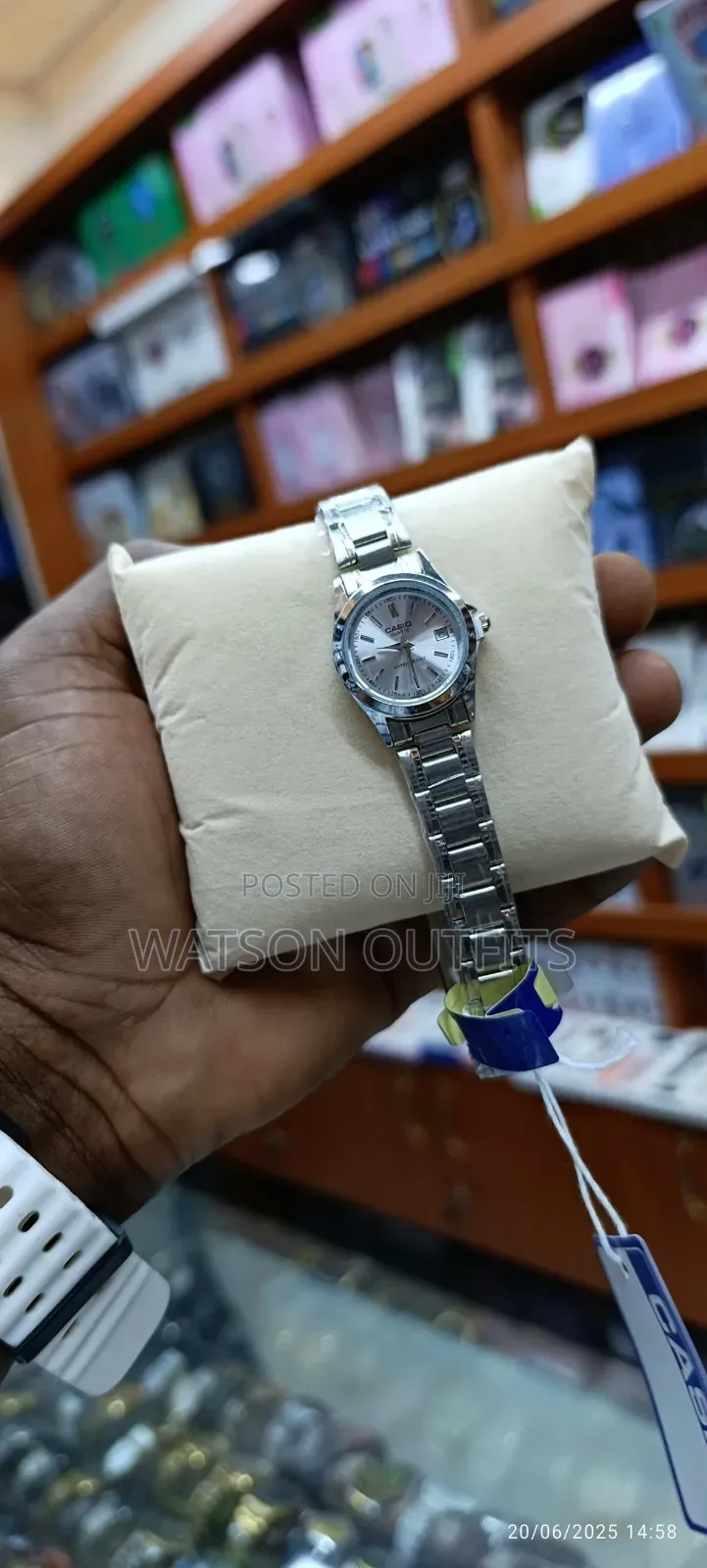 Unisex Waterproof Analog Watches New and Original