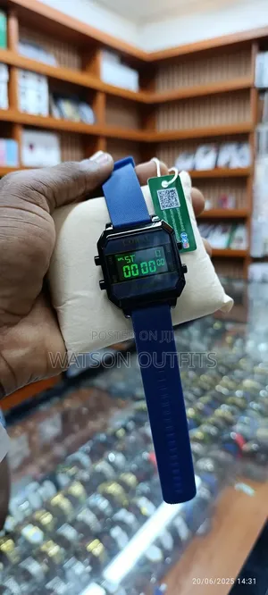Top Quality Men's Digital Coral Watches