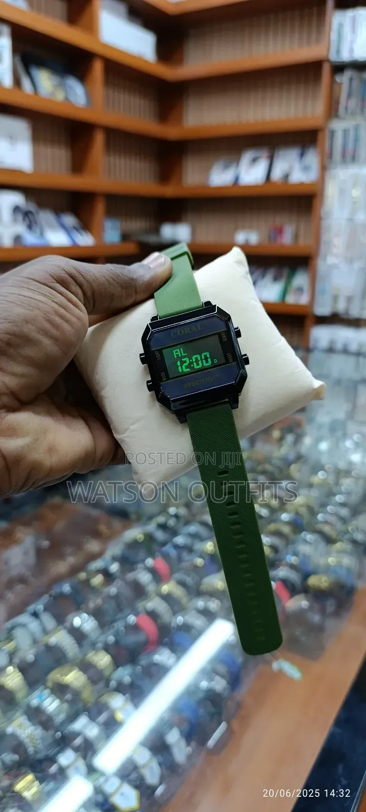 Top Quality Men's Digital Coral Watches