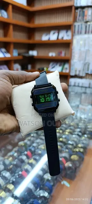 Top Quality Men's Digital Coral Watches
