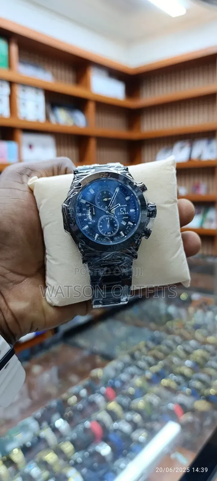 Best Quality Assured Men's Top Class Watches
