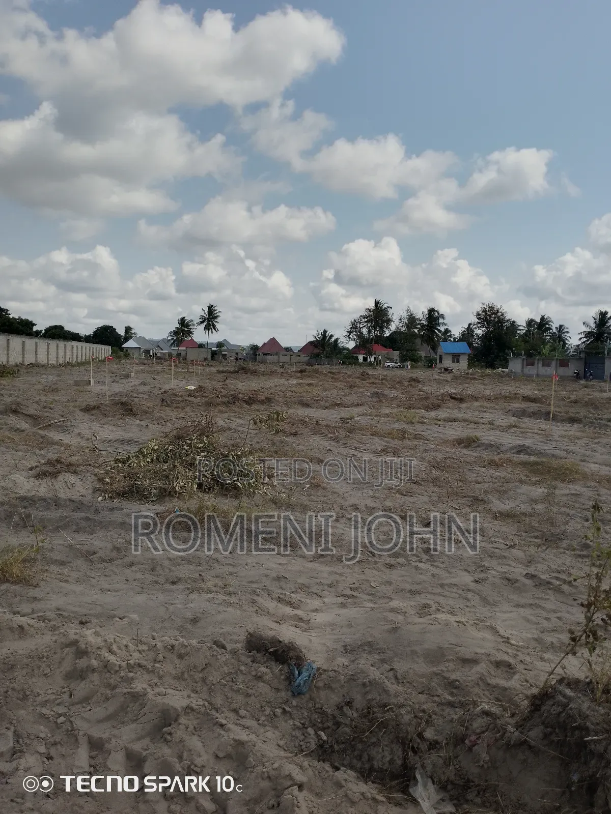 Kiwanja Kinauzwa Milioni 5.5 Ukonga Bombambili.