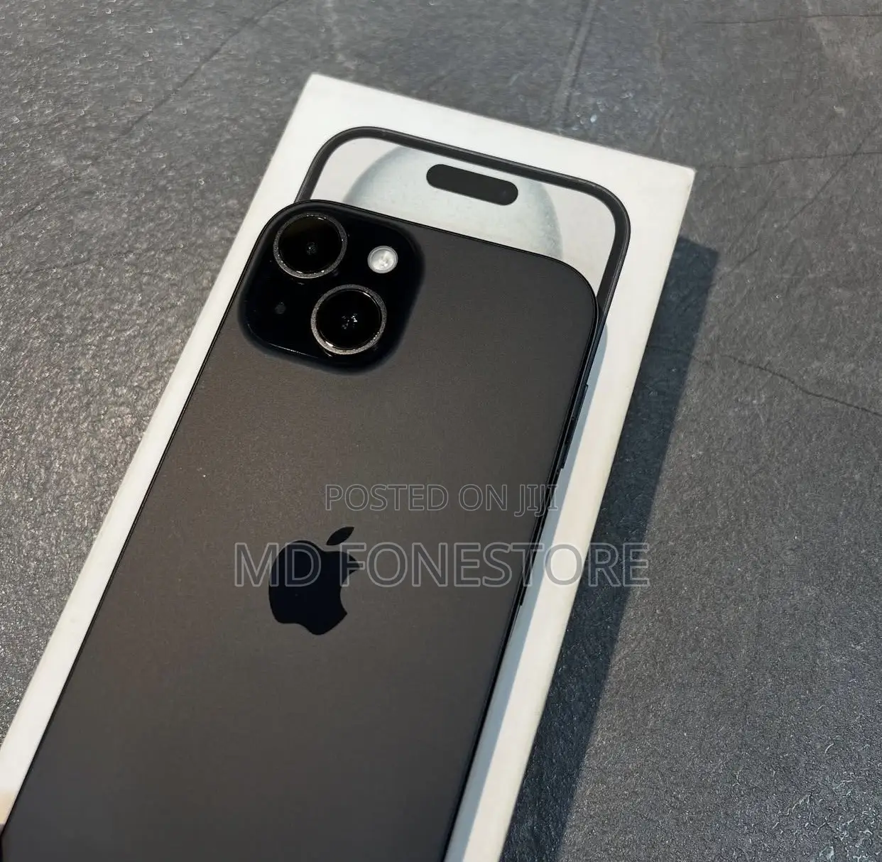 New Apple iPhone 15 128 GB Black