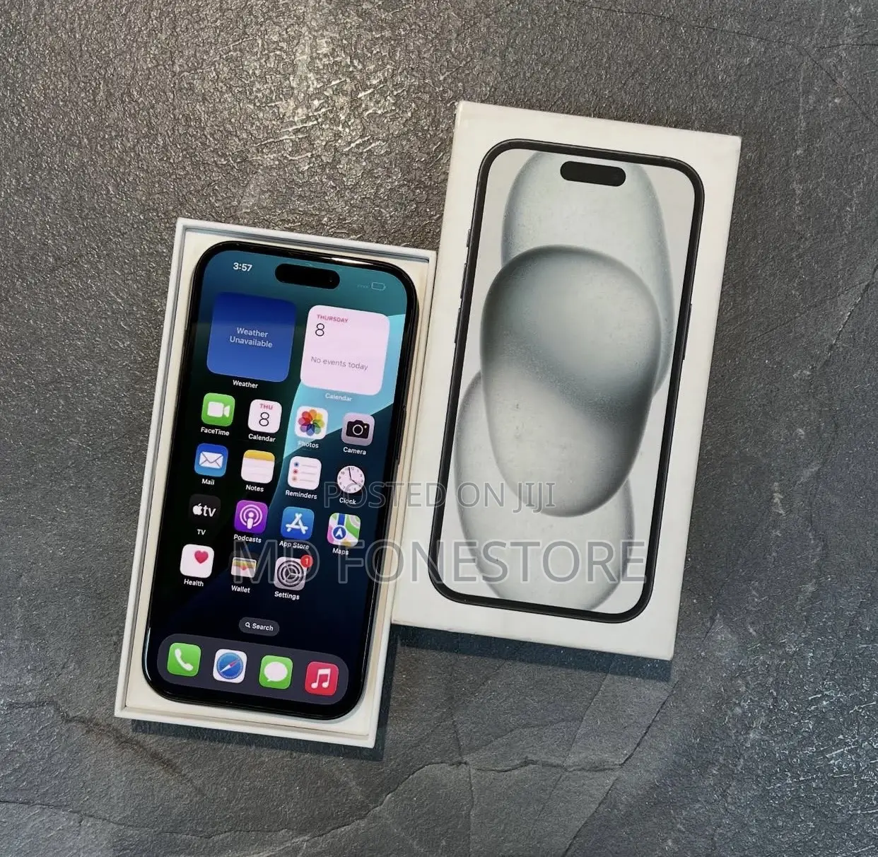 New Apple iPhone 15 128 GB Black
