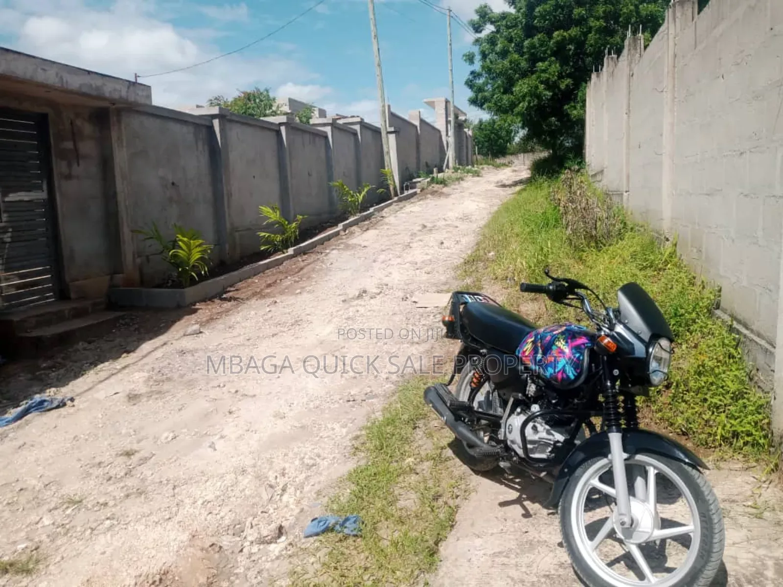 Plot for Sale at Madale Police