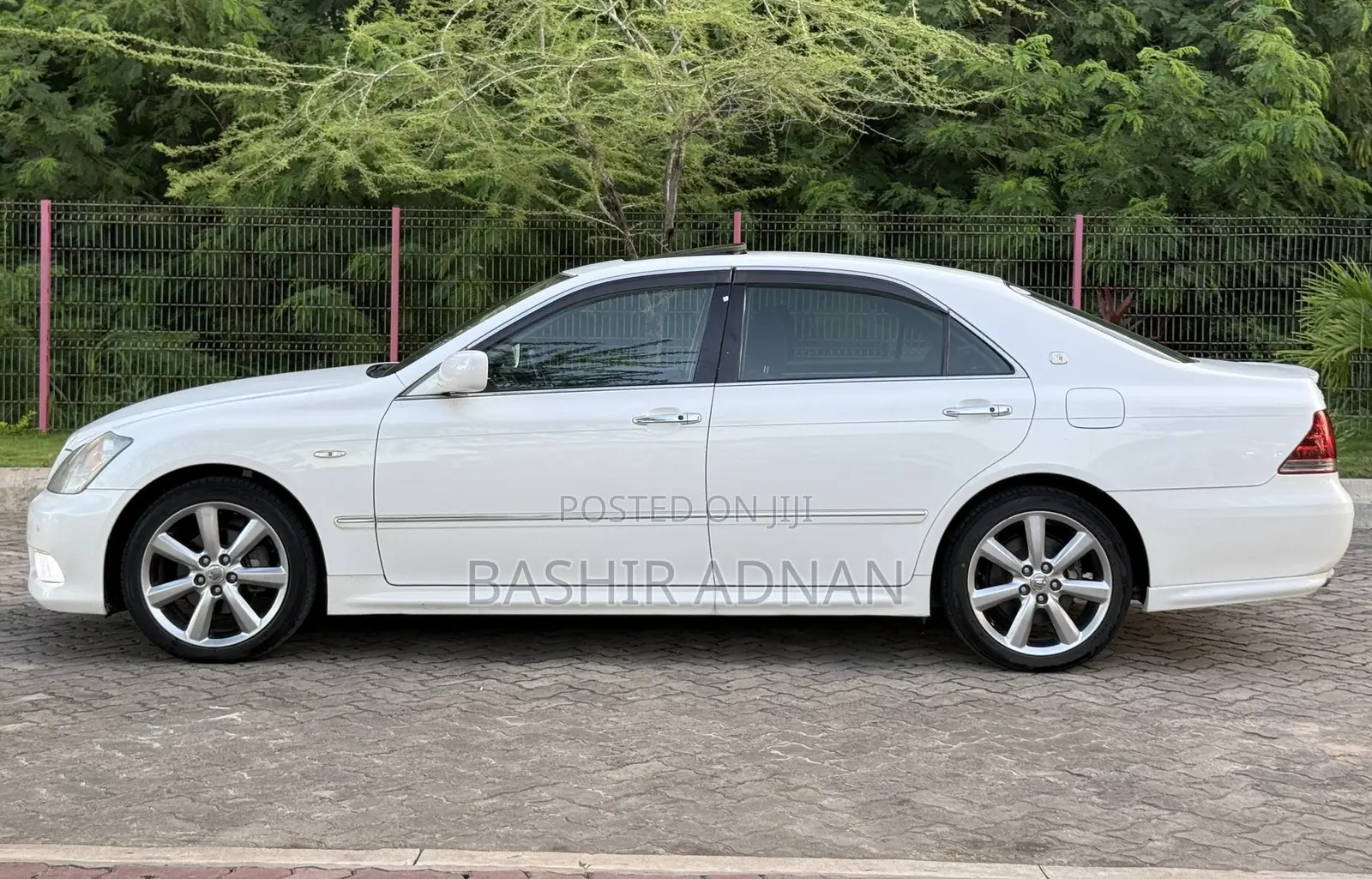 Toyota Crown 2007 White
