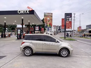 Toyota IST 2004 Beige