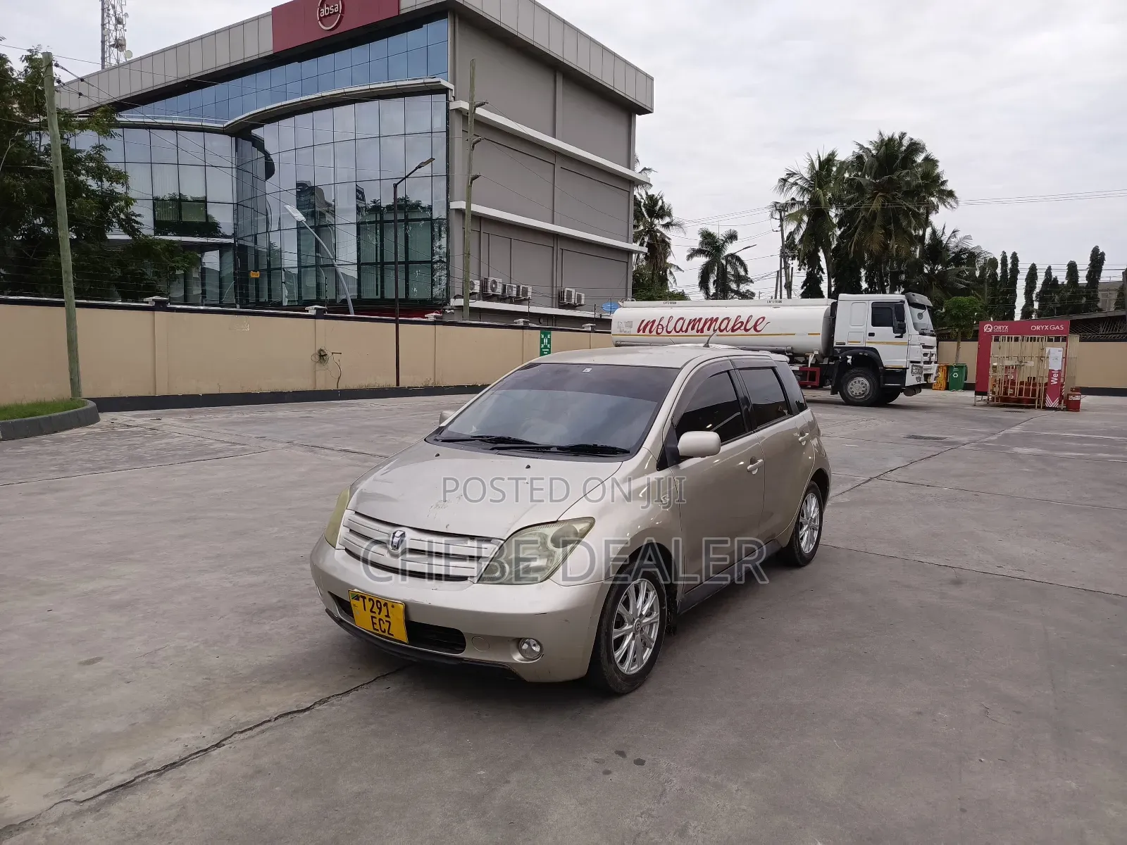 Toyota IST 2004 Beige