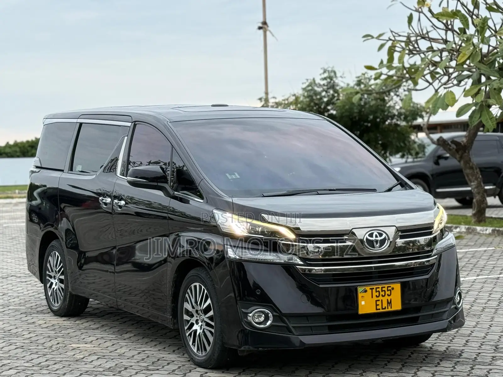 Toyota Vellfire 2015 Black
