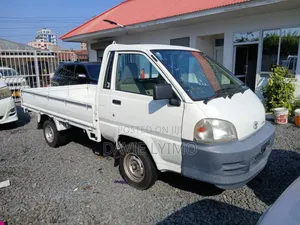 Toyota Lite-ace 2003 White