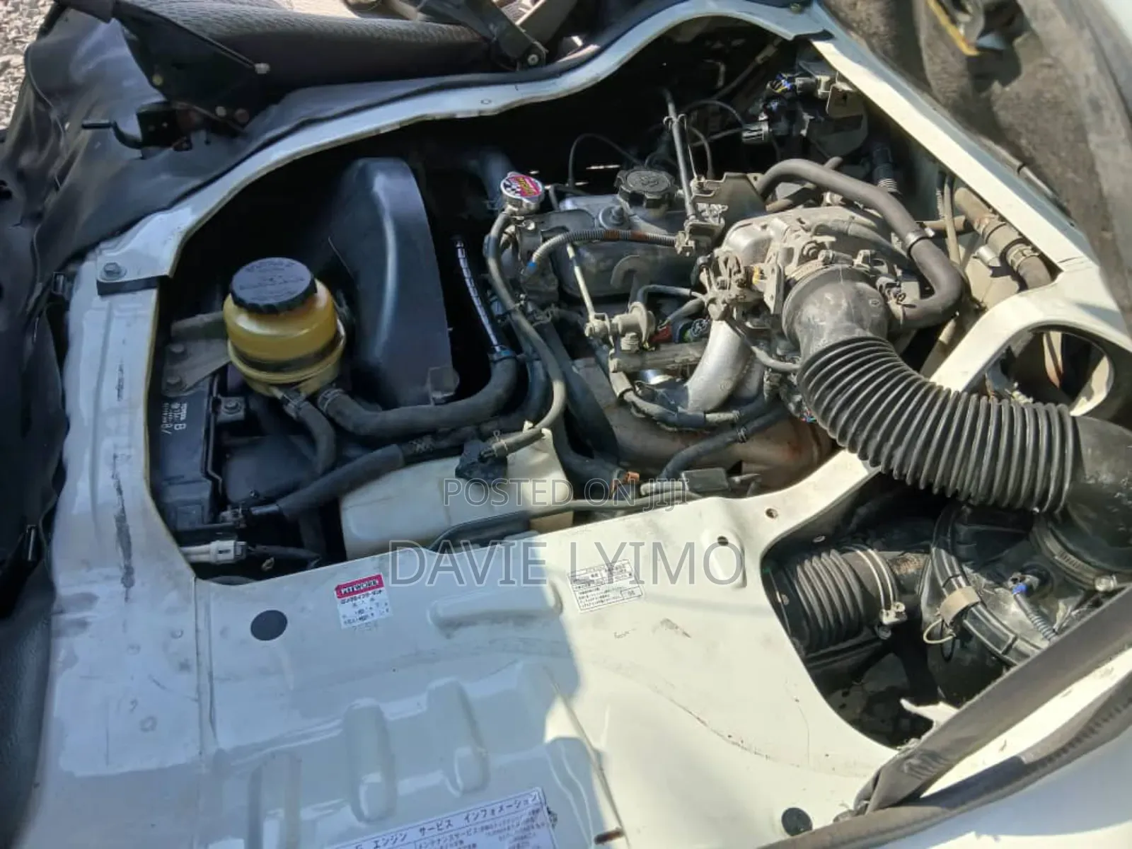 Toyota Lite-ace 2003 White
