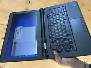 Laptop Dell Latitude 3350 8GB Intel Core I5 HDD 500GB