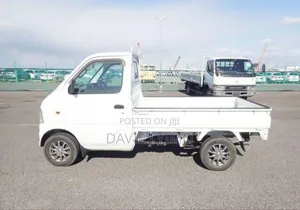 Suzuki Super Carry 2004 White