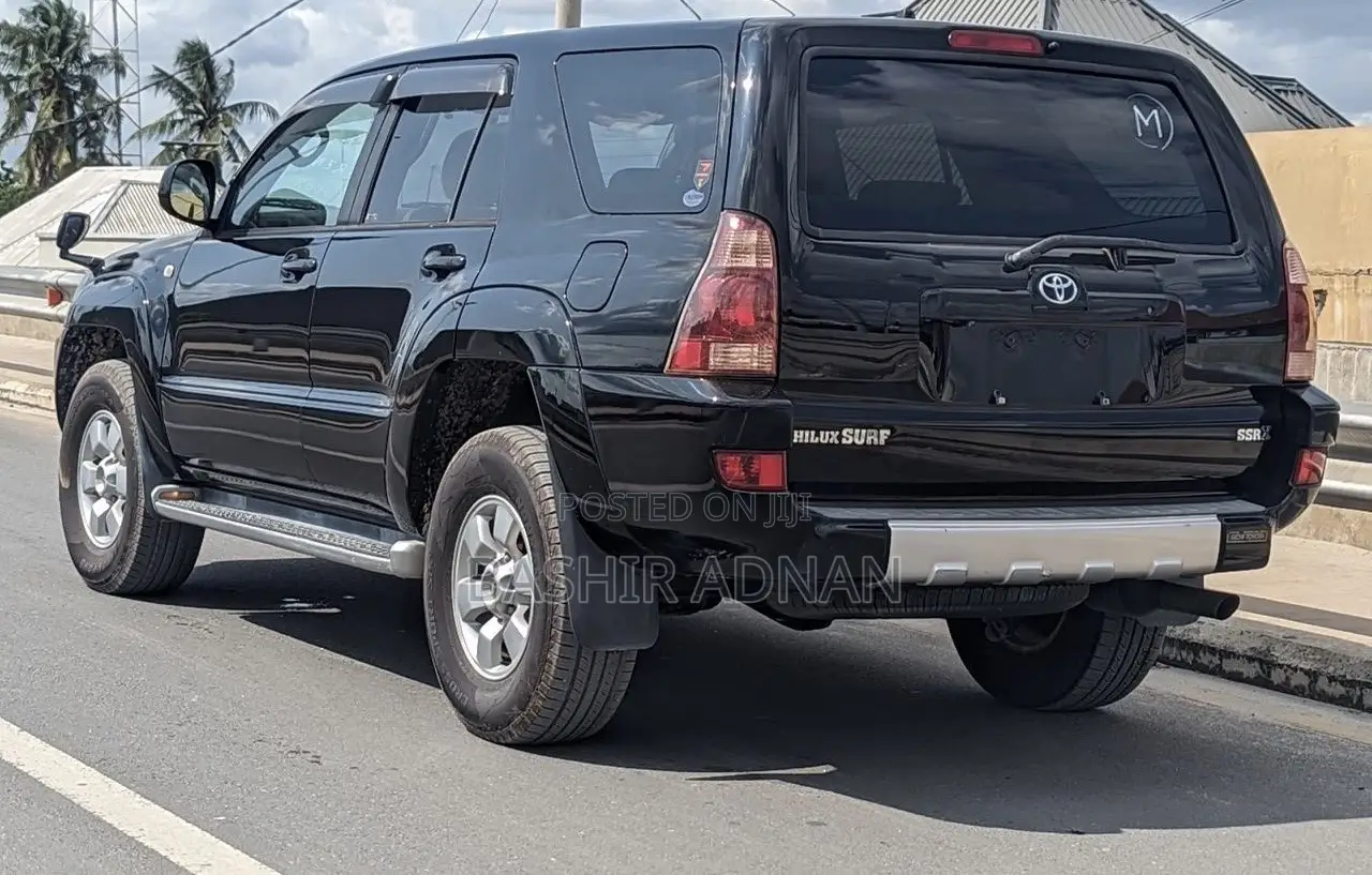 Toyota Hilux Surf 2.7 SSR 2006 Black