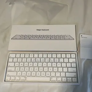 Apple Magic Keyboard With Touch Id Numeric Keypad Us Eng