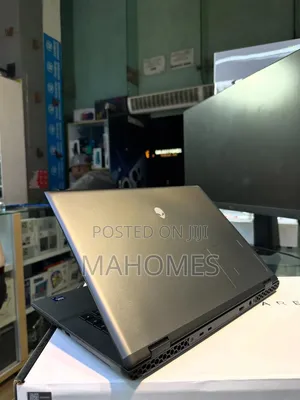 New Laptop Dell Alienware M16 R2 32GB Intel Core Ultra 9 SSD 1T