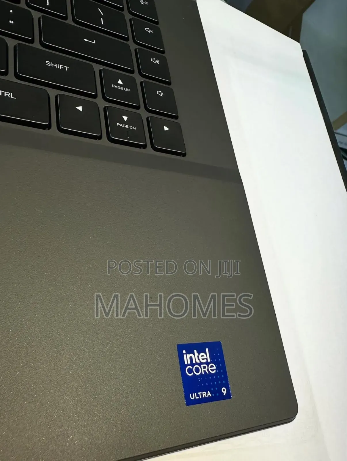 New Laptop Dell Alienware M16 R2 32GB Intel Core Ultra 9 SSD 1T