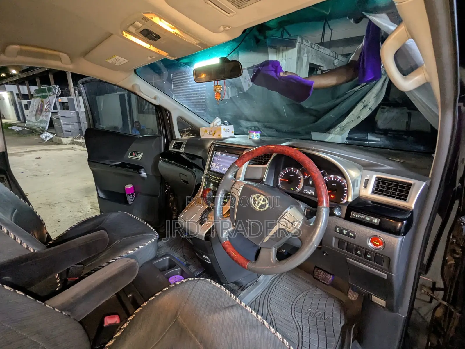 Toyota Alphard 2009 Purple