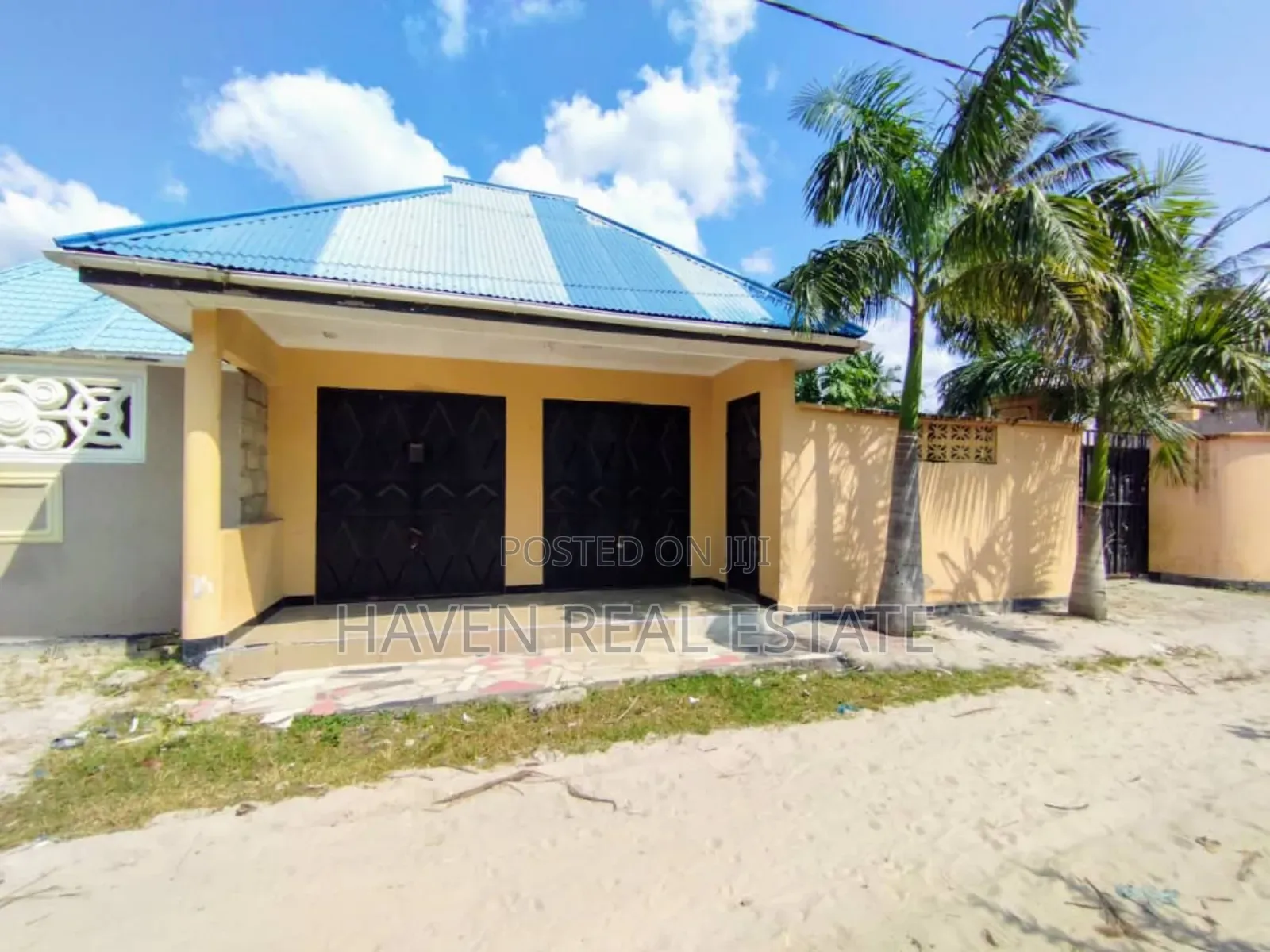 6bdrm House in Ukonga for sale