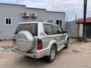 Toyota Land Cruiser Prado 2003 Silver
